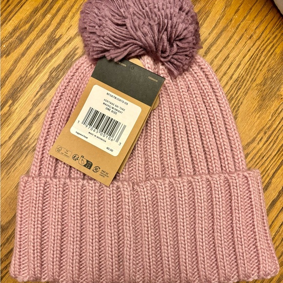 North Face Pom Pom Beanie Hat - Picture 2 of 2